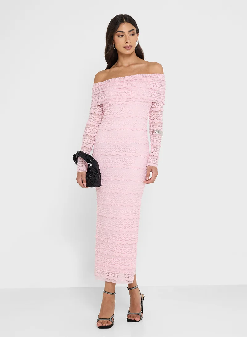 ايلا Off Shoulder Textured Dress