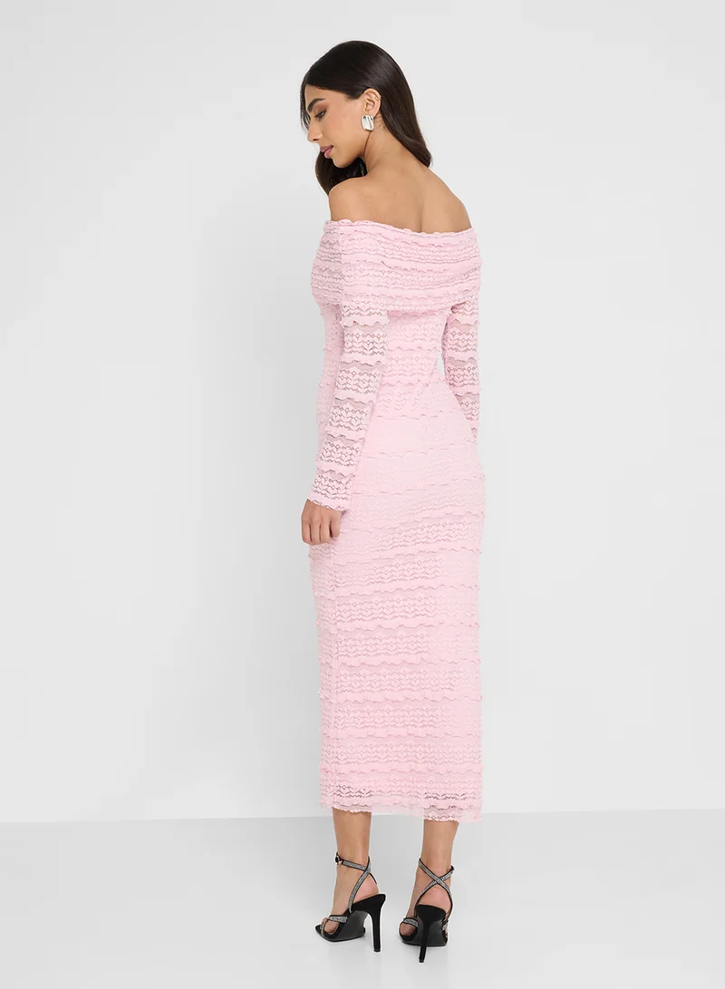 ايلا Off Shoulder Textured Dress