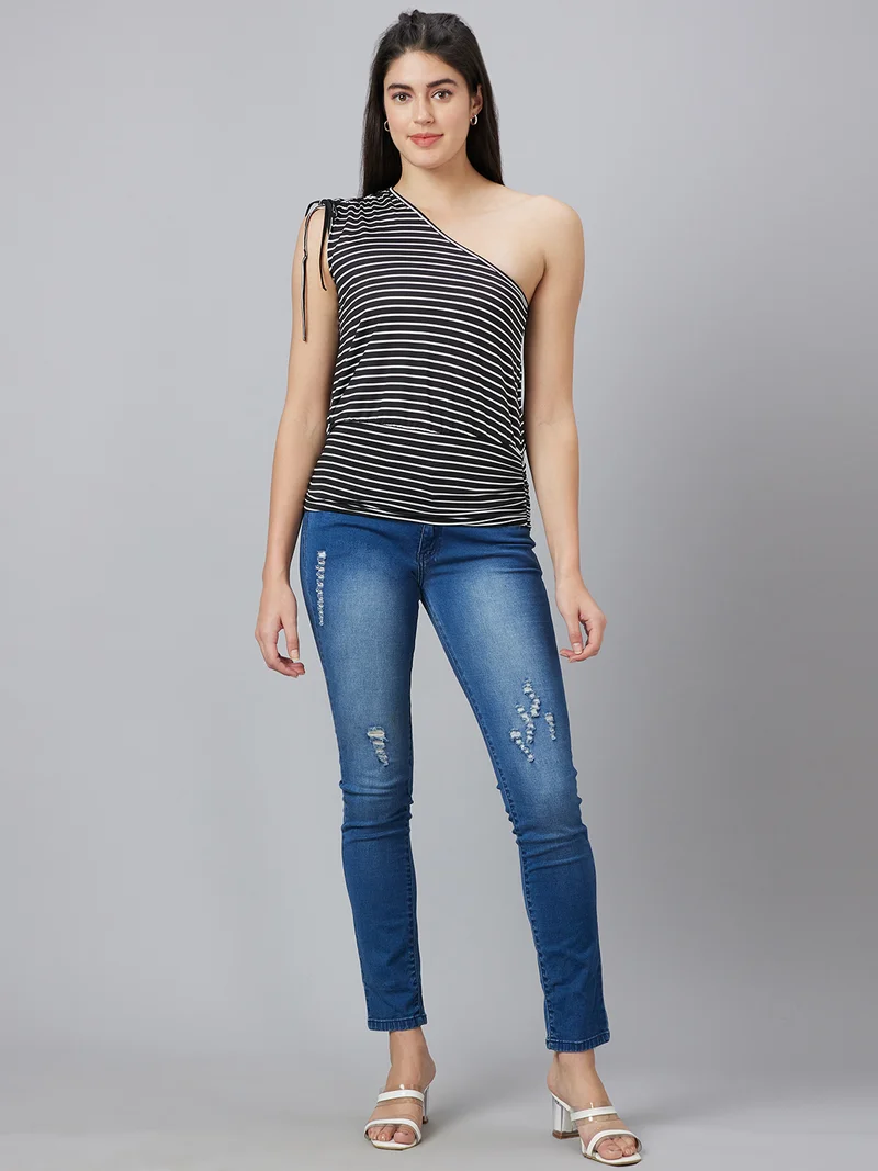 جلو باص بلوزة نسائية بكتف واحد مخطط أسود