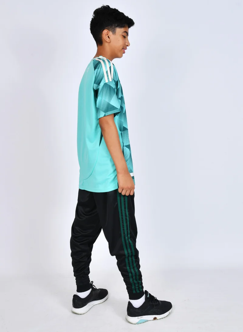 HAWRAA ABAYA Saudi Arabia national team kit with the Saudi Federation logo (T-shirt with pants)