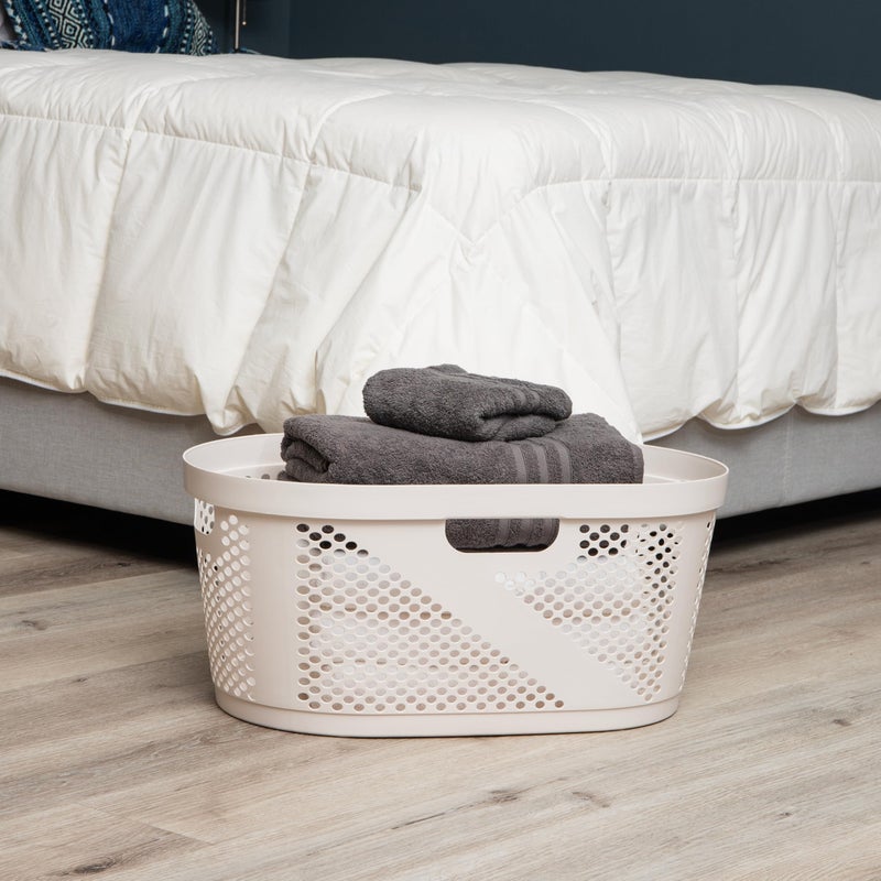 Mind Reader 40L Laundry Basket, Clothes Hamper, Premium Wicker Design, Plastic, Ivory - Image 2