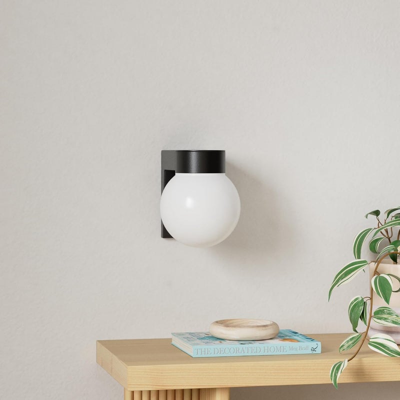 Nuvo مصباح نوفو للإضاءة SF77140 تركيبي من الألمنيوم المصبوب متين للإضاءة الخارجية مع كرة زجاجية بيضاء باللون الأسود - Image 2