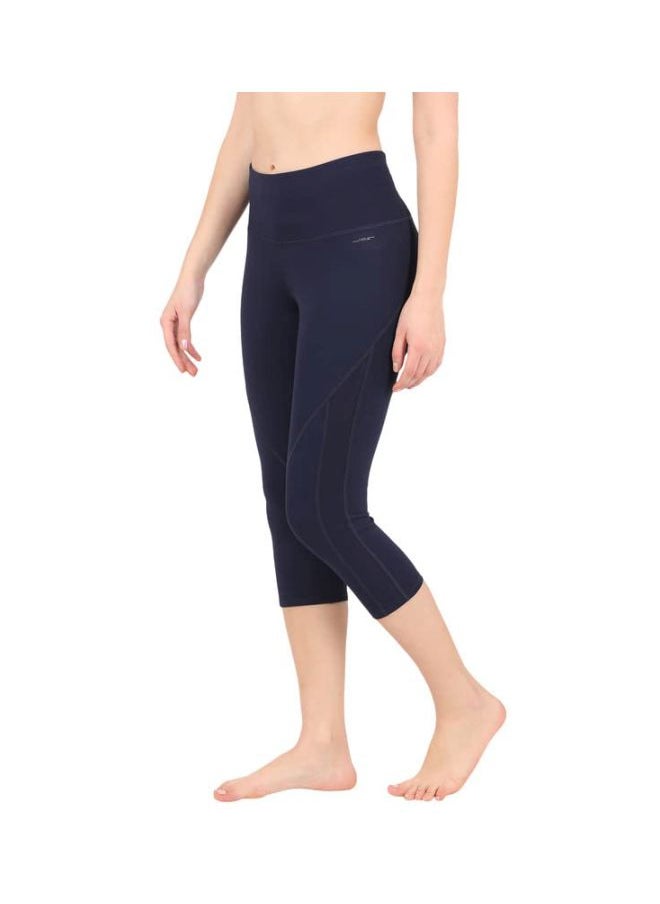 JOCKEY Jockey Women Microfiber Elastane Stretch Slim Fit Capri with Breathable Mesh and StayFresh Treatment  - Image 3
