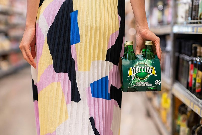 Perrier Sparkling Natural Mineral Water 330 ml - Pack of 24 - Image 4