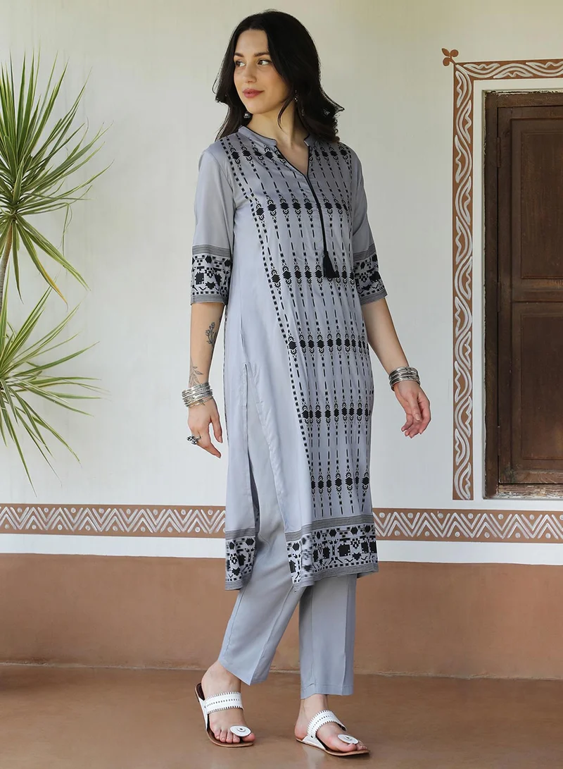 QISSA Women's Slate Blue Geometric Ethnic Print Kurta With Slate Blue Trousers Set