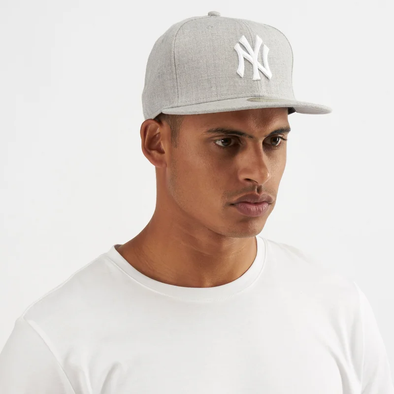 NEW ERA Men’s MLB League Basic New York Yankees 59FIFTY Cap