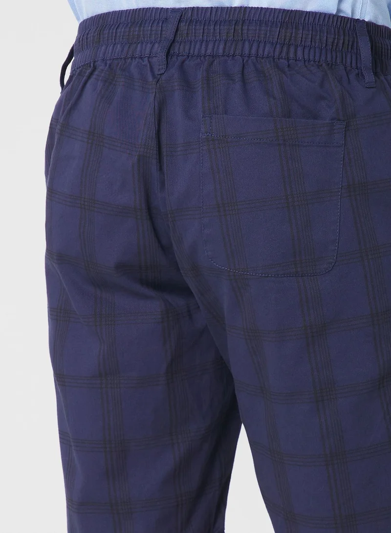 Thomas Scott Men Checked Mid-Rise Slim Fit Sports Shorts