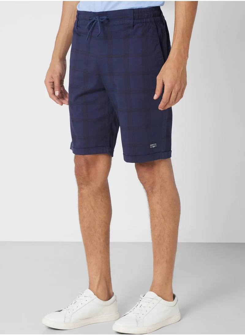 Thomas Scott Men Checked Mid-Rise Slim Fit Sports Shorts