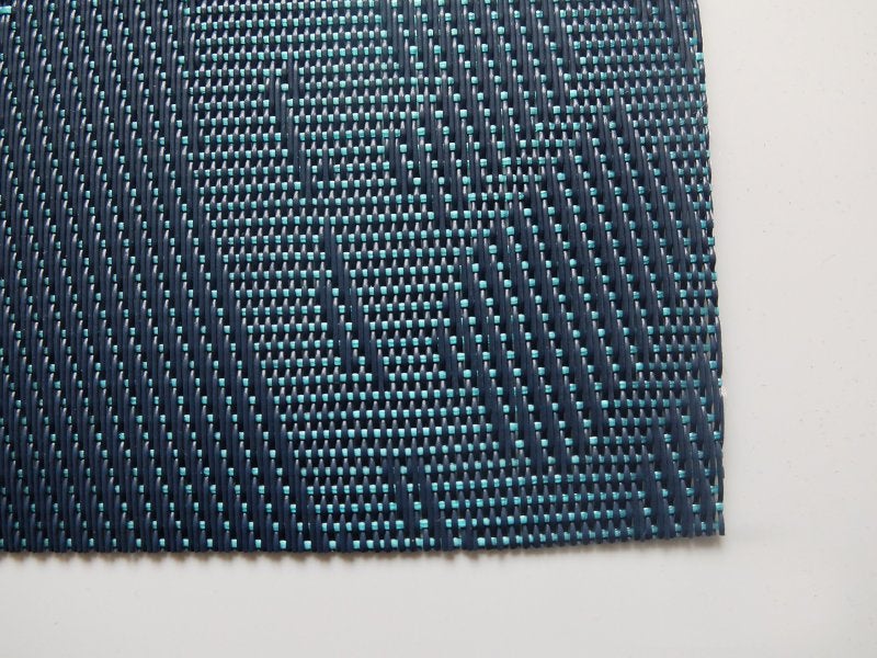 PVC Spiral Placemat 45 x 30 Cm Reusable Vinyl Dining Mat - Stain Resistant Quick Dry Braided Table Mat For Indoor Outdoor Kitchen Dinner Beach - Image 4