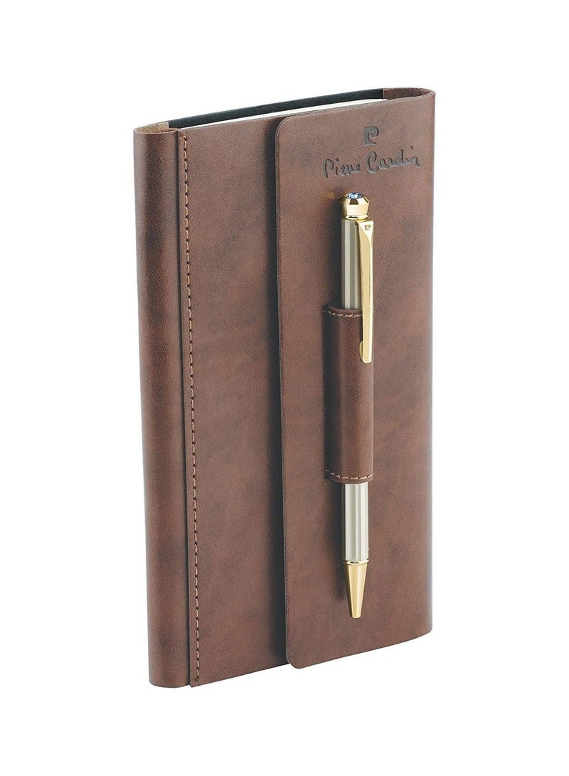 بيير كاردان مجموعة صندوق هدايا قلم كرة مريح وقلم مذكرات بني ناعم قابل لإعادة الملء مثالي للهدايا حزمة من 1 - Image 1