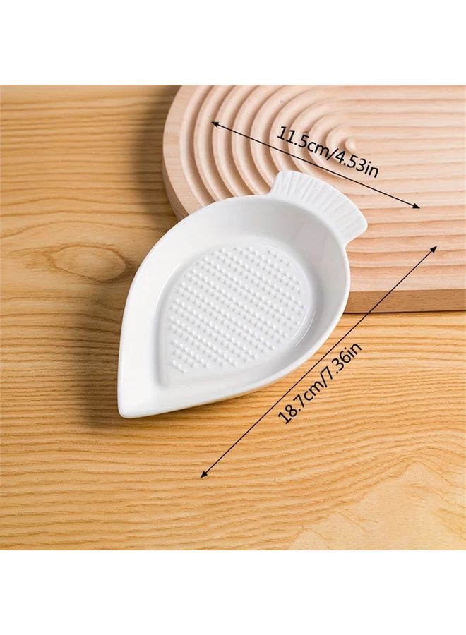 Elegant White Ceramic Manual Ginger Grater Garlic Crusher Ideal For Radish - Image 3