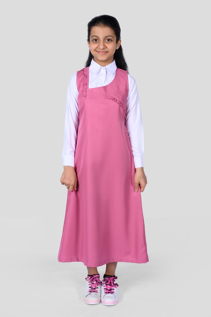 كنزي زي مدرسي وردي مع قميص أبيض - Image 1