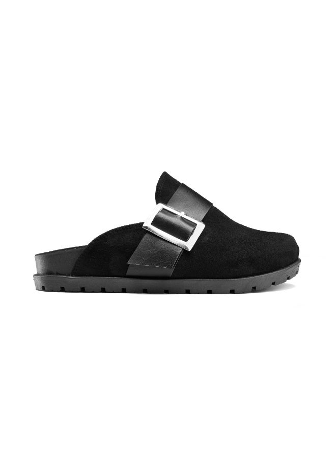 Comfortable women's clogs with a stylish buckle - equipped with a non-slip sole - Image 2