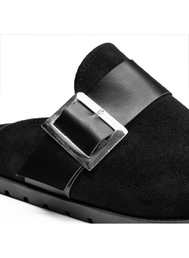 Comfortable women's clogs with a stylish buckle - equipped with a non-slip sole - Image 3