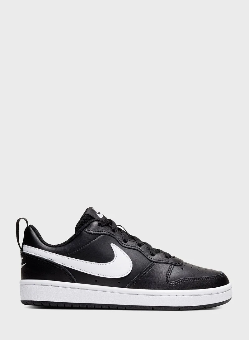 Nike Youth Court Borough Low 2