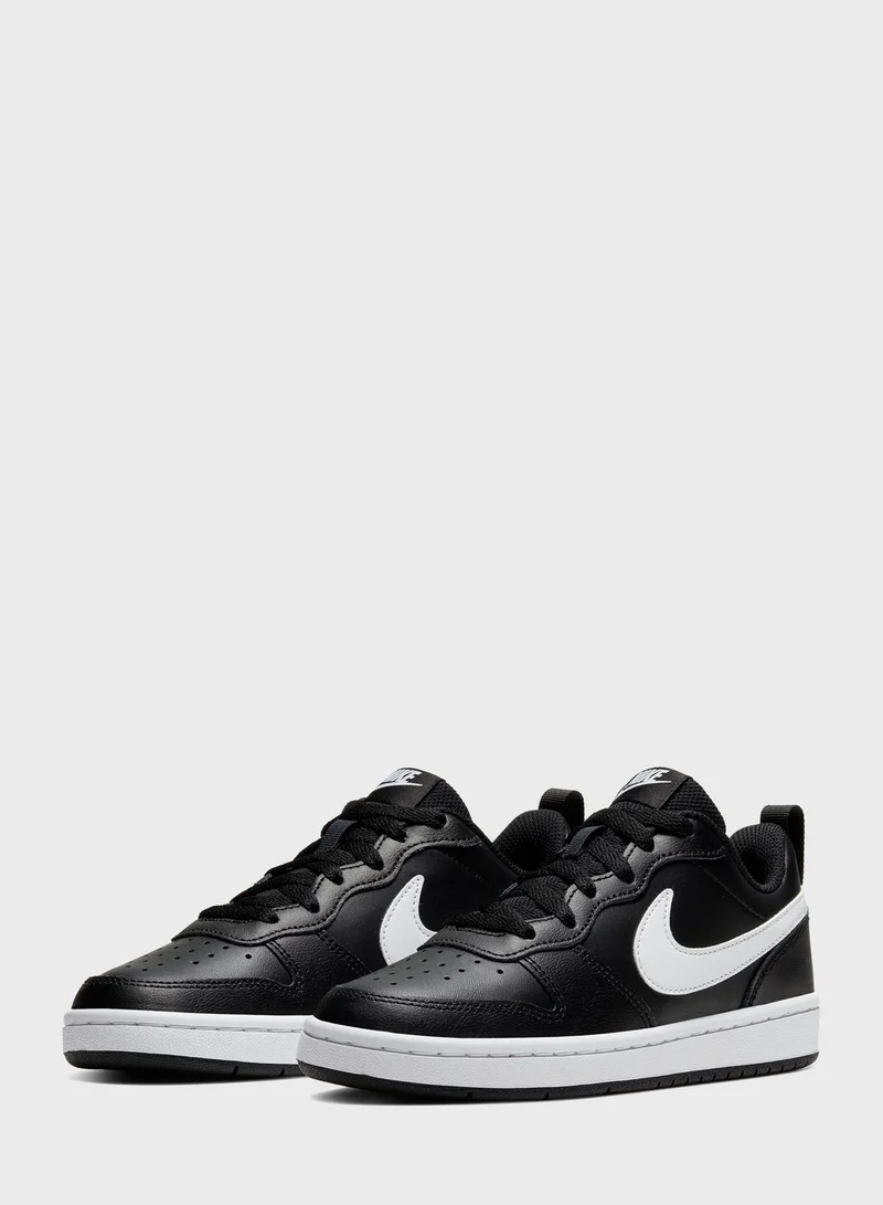 Nike Youth Court Borough Low 2