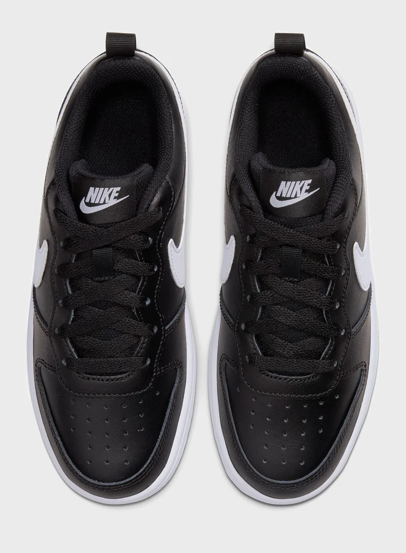 Nike Youth Court Borough Low 2