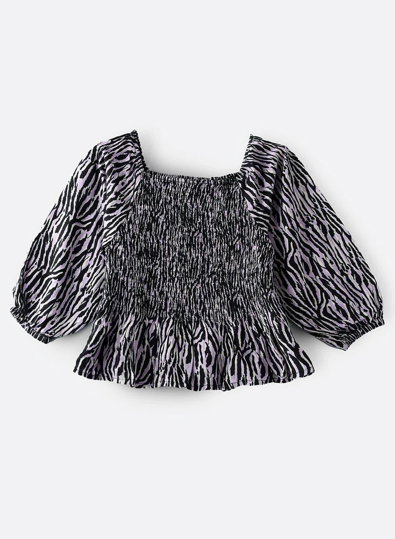 Jelliene Aop woven top
