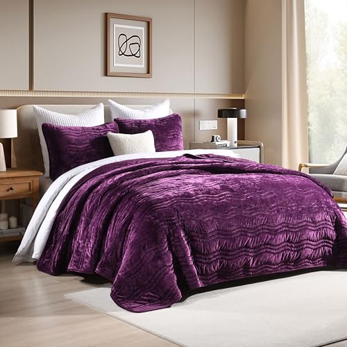 AJOCCI Velvet Quilt Purple King Size Comforter Set Luxury BeddingSoft Plush King Bedspread Machine Washable CoverletAllSeason 3 Pieces - Image 3