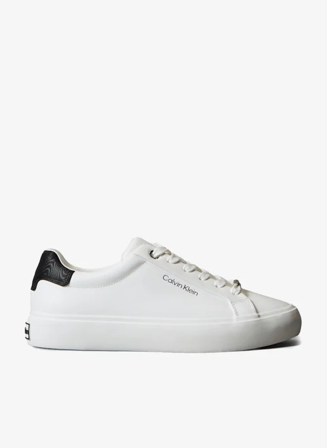 كالفن كلاين سنيكرز برباط ورقبة منخفضة