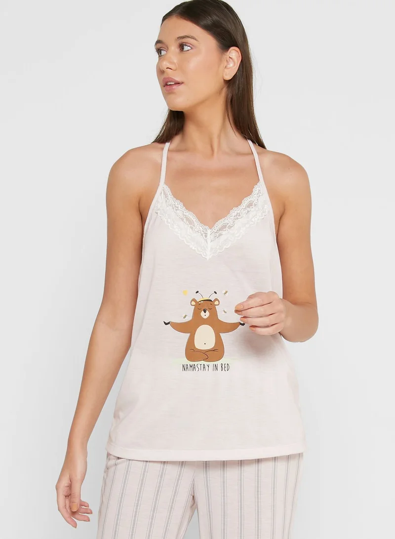 ترينديول Graphic Cami Top & Pyjama Set