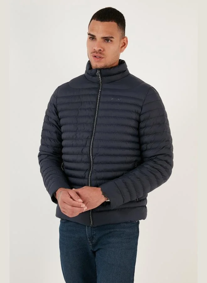 بوراتي جاكيت رجالي مبطن بياقة واقفة مقاوم للماء بقصة ضيقة وجيوب بوراتي