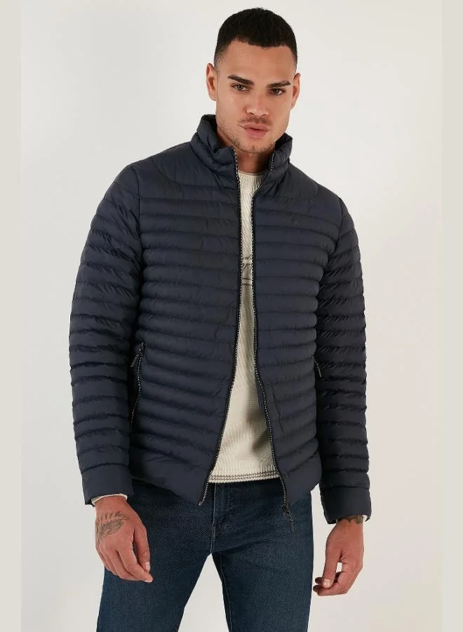 بوراتي جاكيت رجالي مبطن بياقة واقفة مقاوم للماء بقصة ضيقة وجيوب بوراتي