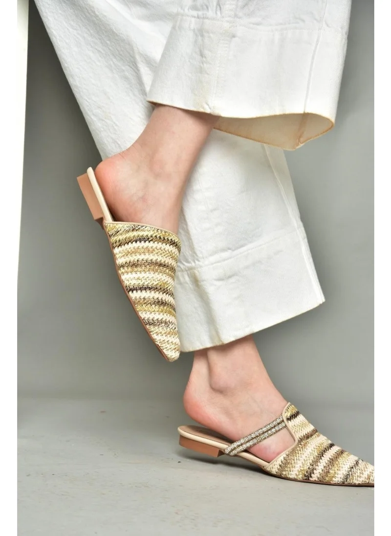 فوكس شوز P820031417 Beige/mink Straw Stone Detailed Women's Slippers