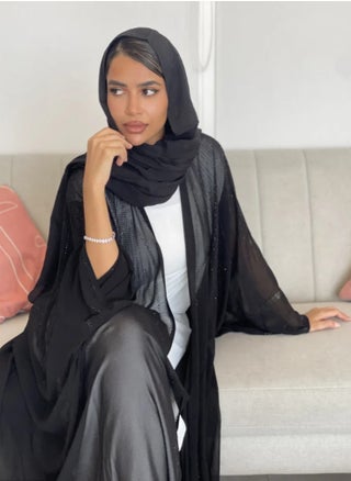 Bisht wrap abaya made of light fabric and decorated with lobes on the front and back in a soft way, adding elegance and elegance, with a plain black veil. - pzsku/Z5E39AB54EE49B8ADDD99Z/45/_/1709664377/5e52616c-5f90-448f-89cc-1f7b0acfc644