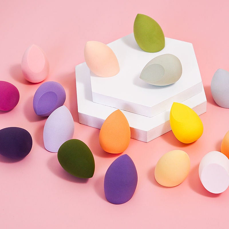 Generic Explosions recommend soaking in water big beauty makeup eggs dry and wet dual-use powder puff makeup eggs makeup eggs sponge beauty makeup tools Skin color 