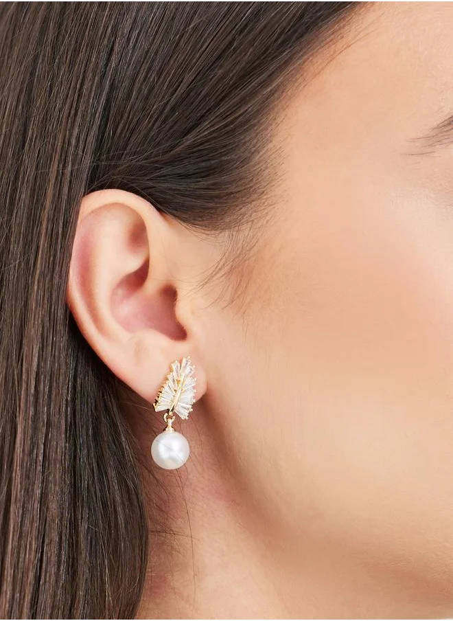 Styli Styli Faux Pearl Drop Leaf Dangle Earrings