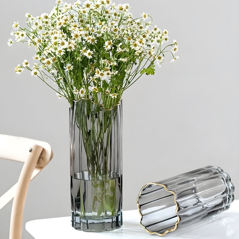 Glass Vase - Image 4