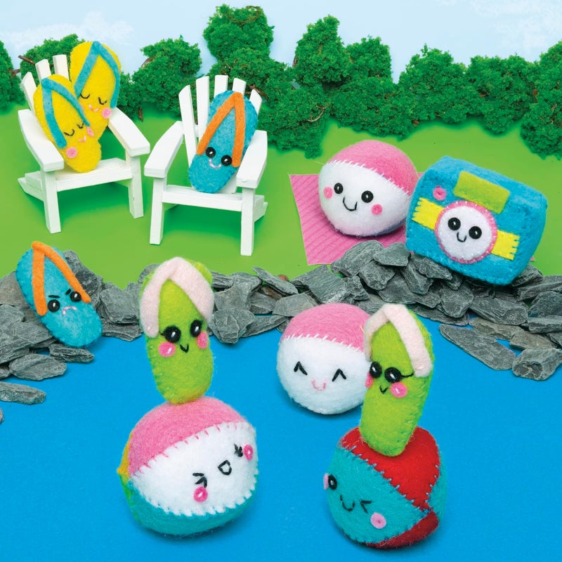 Klutz Sew Mini Cute Things - Image 3