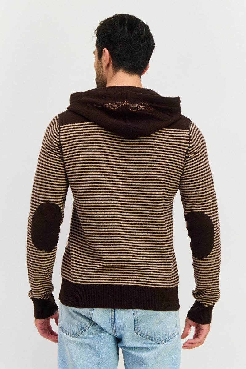 Ed Hardy سويت شيرت رجالي بغطاء رأس بشعار العلامة التجارية بأكمام طويلة، مزيج بني - Image 3