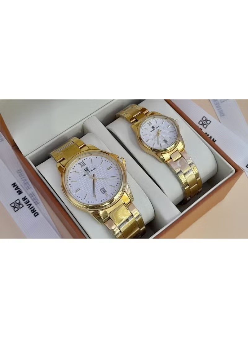 طقم ساعات نسائي ورجالي أنيقة تتميز بتصميم كلاسيكي.