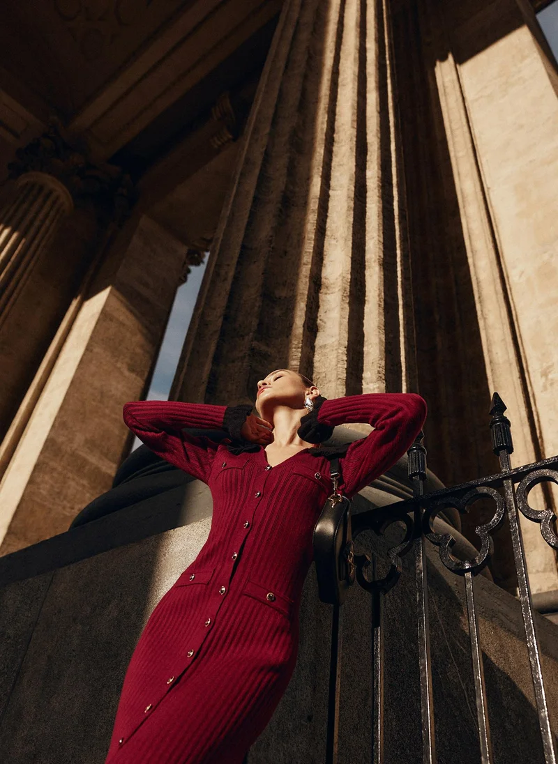 Lichi Jersey midi dress with contrast collar and cuffs