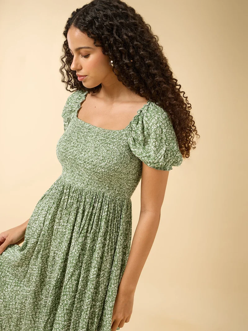 Outzidr  Green A-Line Midi Dress With Smocking And Slit Detail for Women | Best Price UAE