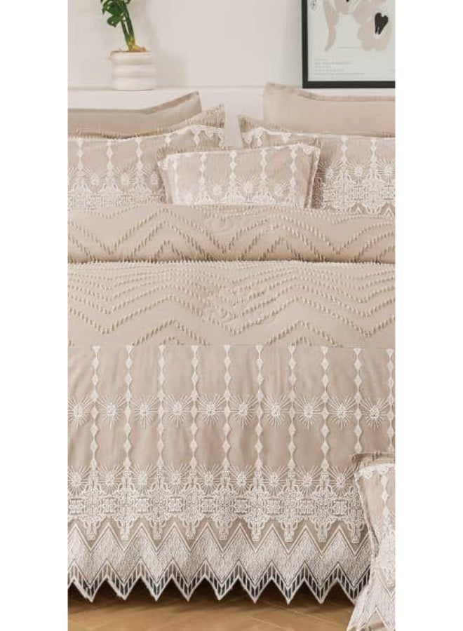 Red Rose Luxurious bridal double bedspread to add beauty to your room decor, size 240*260 cm - Image 3