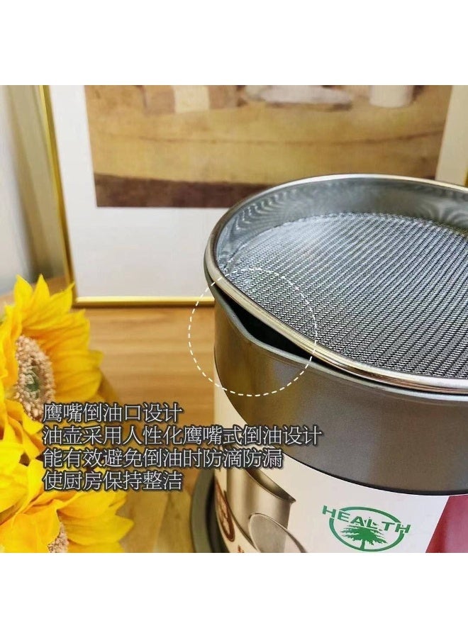 ناما وعاء تصفية وتخزين زيت المطبخ" من الستانلس ستيل، مصمم لتسهيل عملية تنظيف وإعادة تدوير زيت القلي المستعمل بطريقة صحية ونظيفة - Image 4