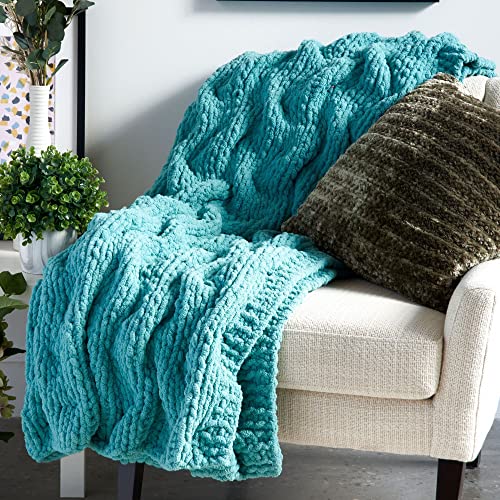 Bernat Blanket Extra Chunky Chenile Acrylic Yarn - 300g/10.5oz (Pack of 2) #7 Jumbo Heavyweight Yarn for Knitting & Crocheting, Amigurumi, Thick Blankets (Vintage White, 97 Yards), 16102727042P02 - Image 2