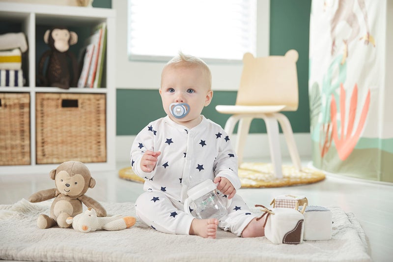 NUK Glow-in-The-Dark Orthodontic Pacifier with Heart-Shaped Shield, BPA-Free, fits 0-6 Months, 4-Pack - Image 5