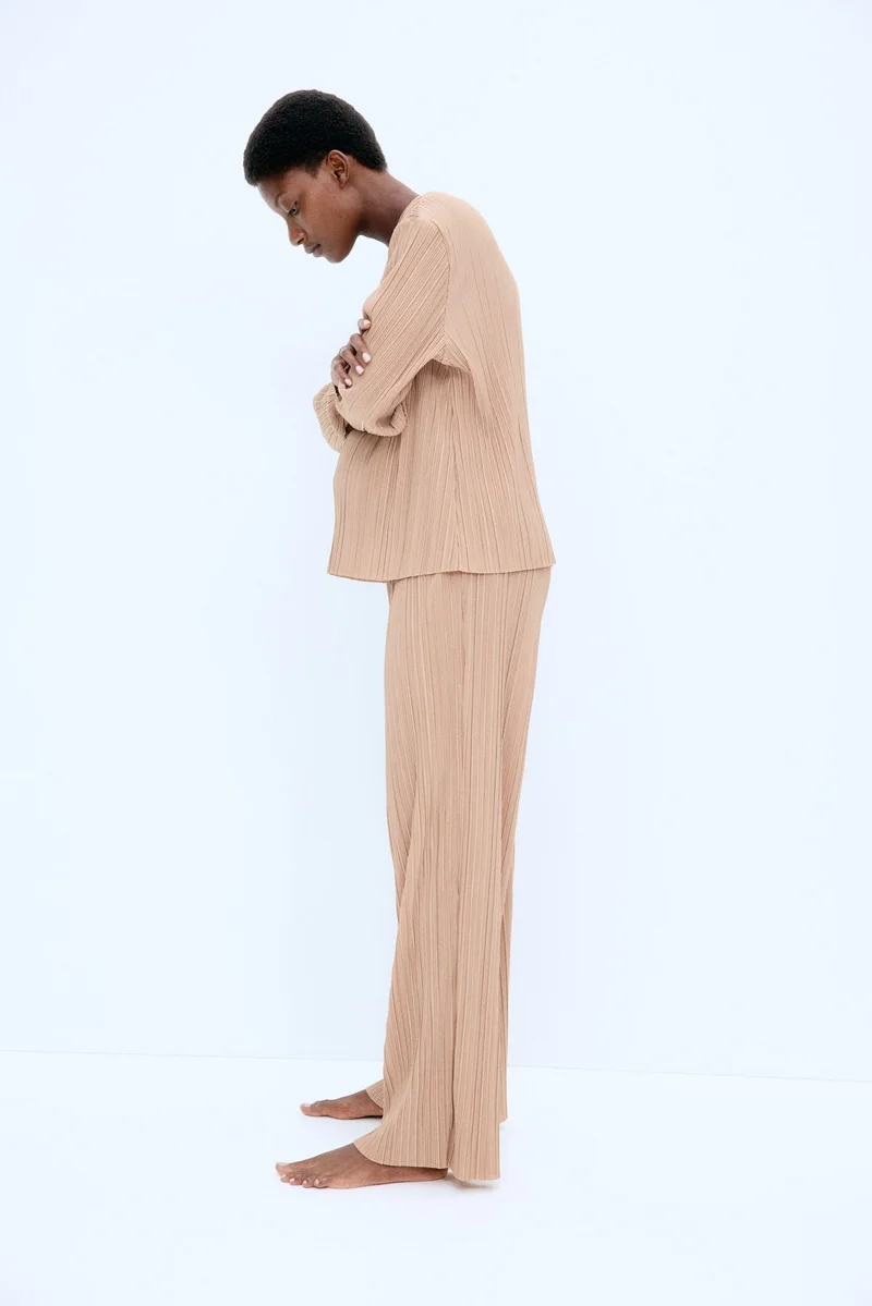 H&M  MAMA 2-piece plissé set for Women | Best Price UAE