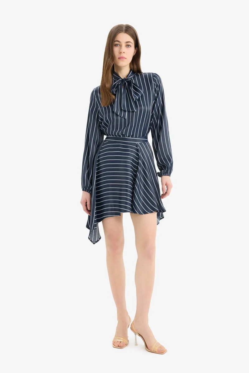ديفاكتو Regular Fit Bowtie Striped Long Sleeve Blouse