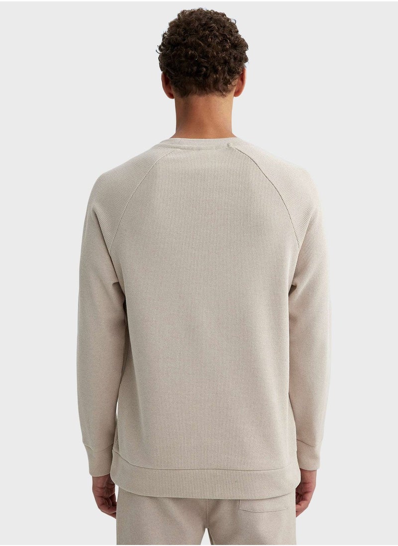 DeFacto - Essential Sweatshirt - Image 1