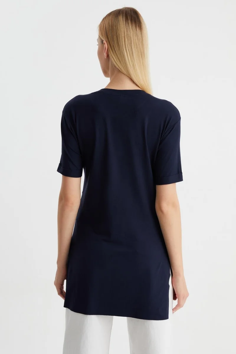 الكسندر جاردي Crew Neck Side Slit T-Shirt (B22-23800)