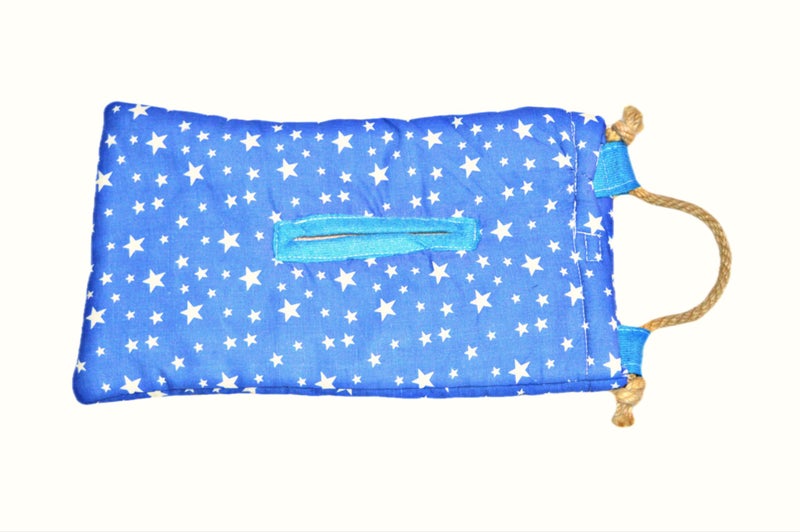 CREATIVE TEXTILES حامل مناديل السيارة المعلق الملون واللطيف من كرييتيف تيكستيلز (أزرق وأبيض) - Image 3