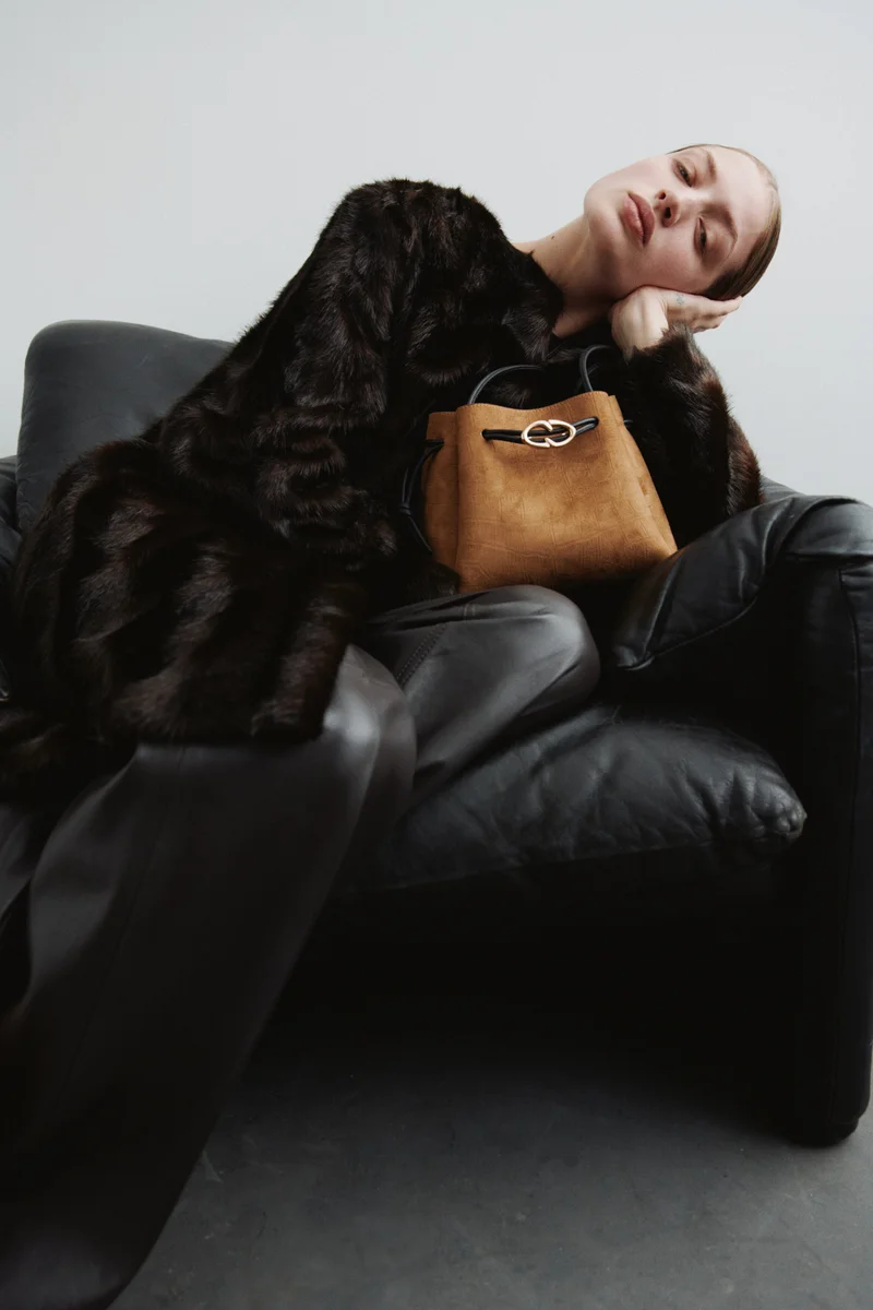 H&M  Drawstring-detail shoulder bag for Women | Best Price UAE