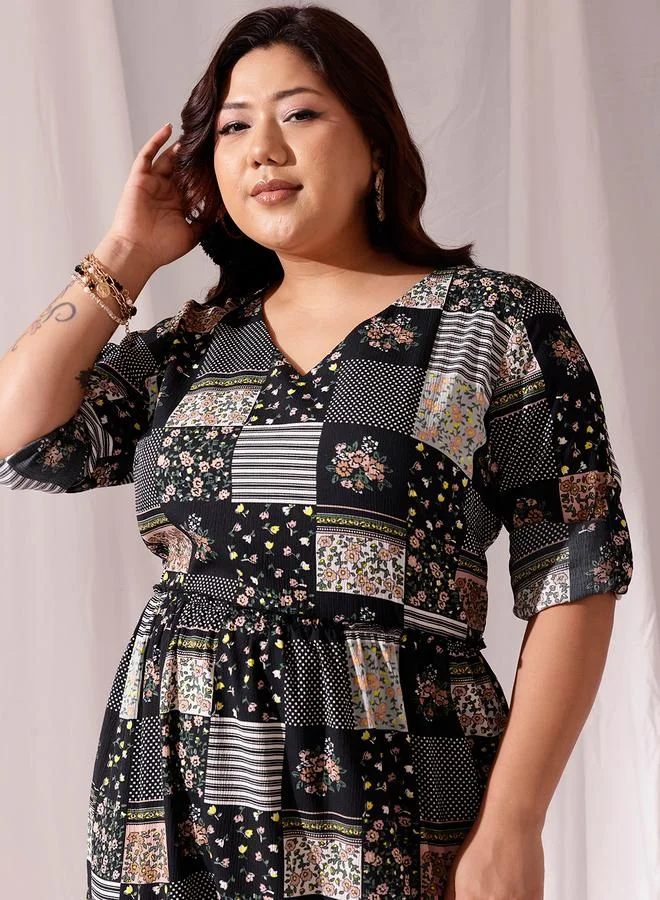 STREET 9 فستان ماكسي أسود من ستريت  بلس بطبقات وطبعات مرقعة