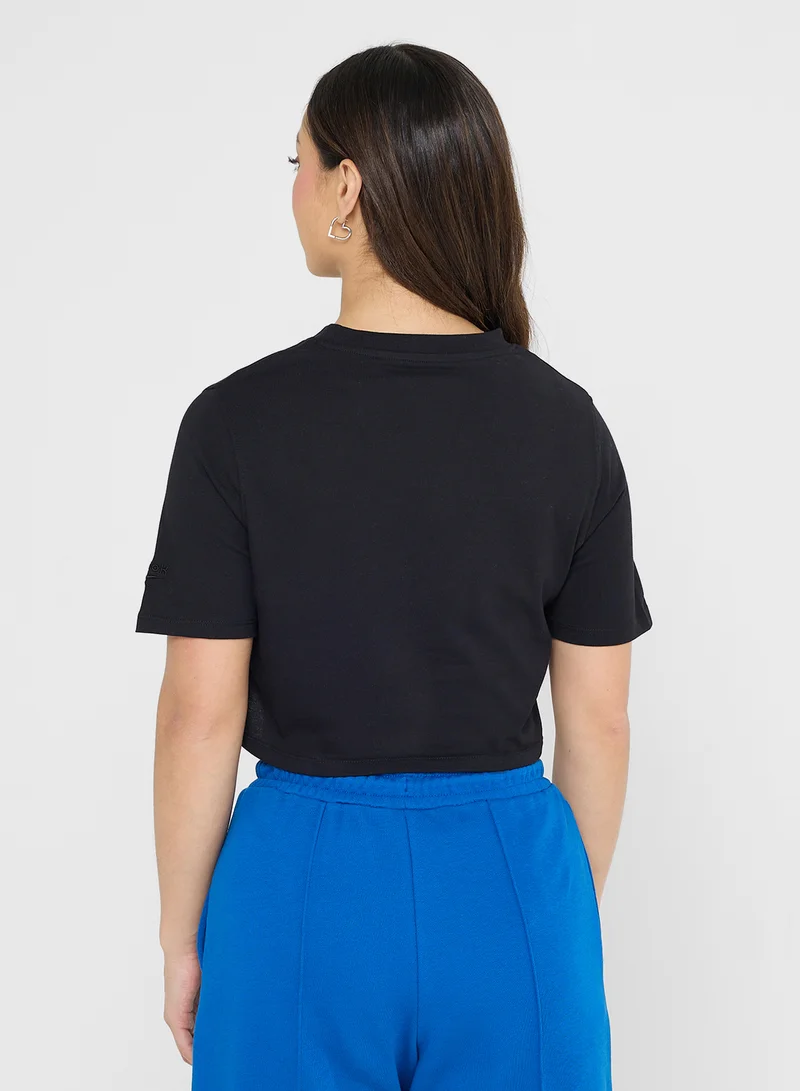 Reebok Iris 2 Crew Neck Cropped T-Shirt