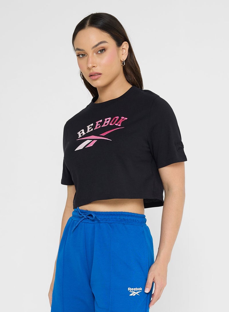 Reebok Iris 2 Crew Neck Cropped T-Shirt - Image 1